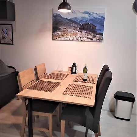 Tommy - Zadov Stachy